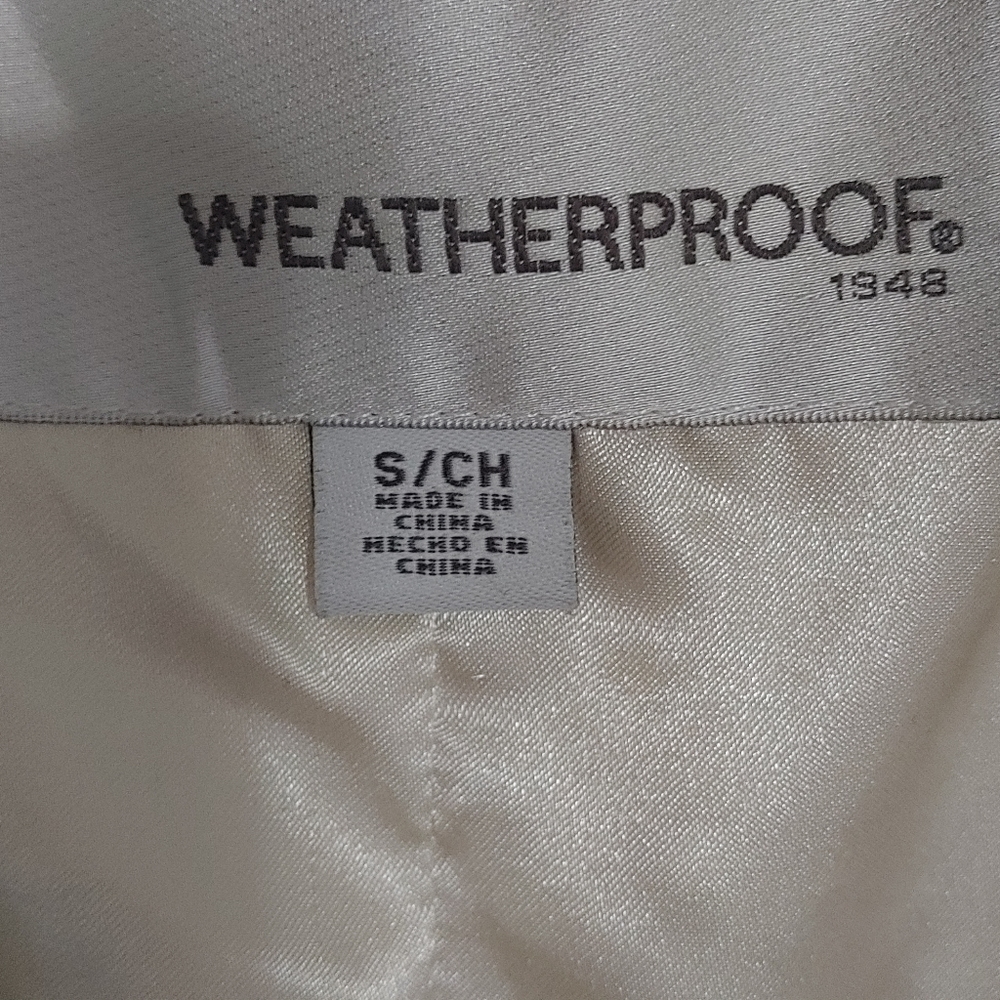 Weatherproof Coat - Picture 3 of 7